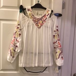 💖 NG Cold Shoulder Long Sleeve Embroidered Blouse